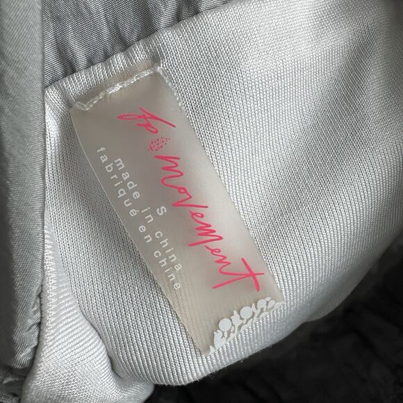 Free People Movement The Way Home Shorts Hottie Hot Run Women’s Size Small Gray - Picture 5 of 11